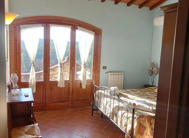 プールの見える１ベッドルームアパートメント, Agriturismo Manetti