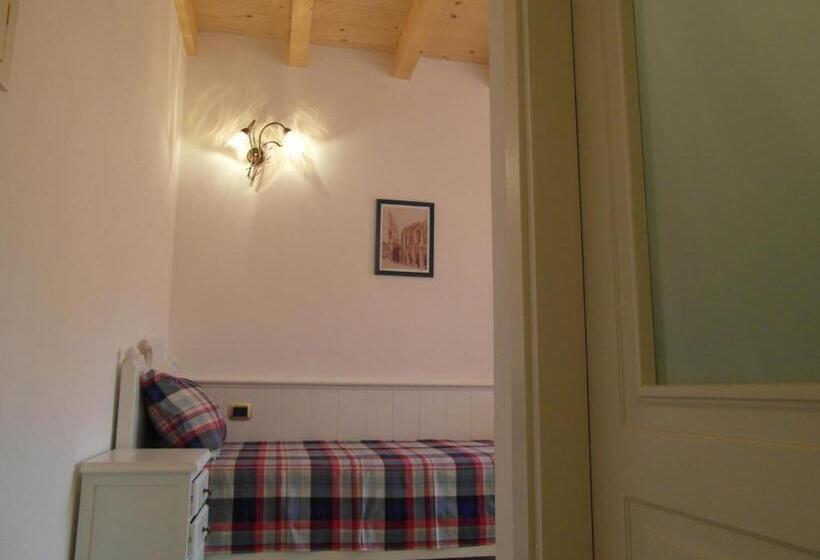 带园景的单人房, Cortecoraman