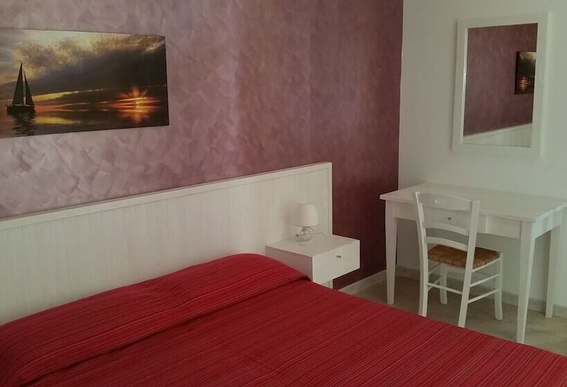 스탠다드 룸, La Carcara