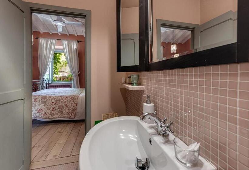 آپارتمان 1 خوابه با چشم‌انداز باغ, La Striscia Wine Resort