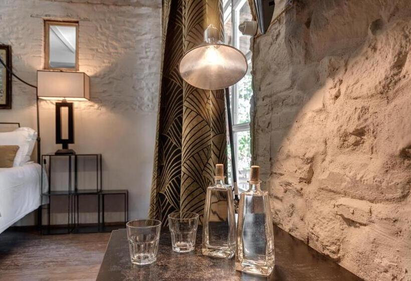 سوییت لوکس, La Striscia Wine Resort