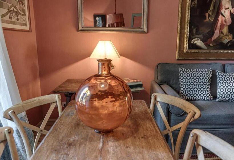 آپارتمان 1 خوابه با چشم‌انداز باغ, La Striscia Wine Resort