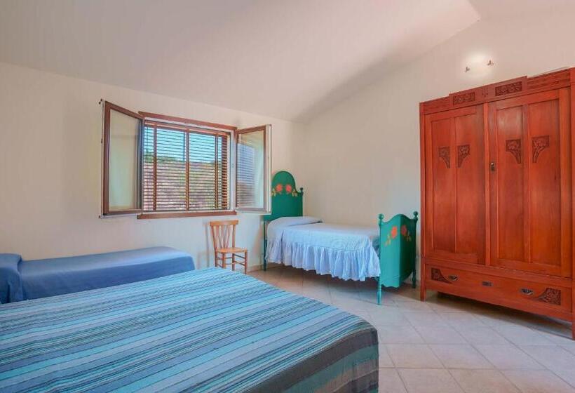 غرفة عائلية, L'oasi Del Cervo