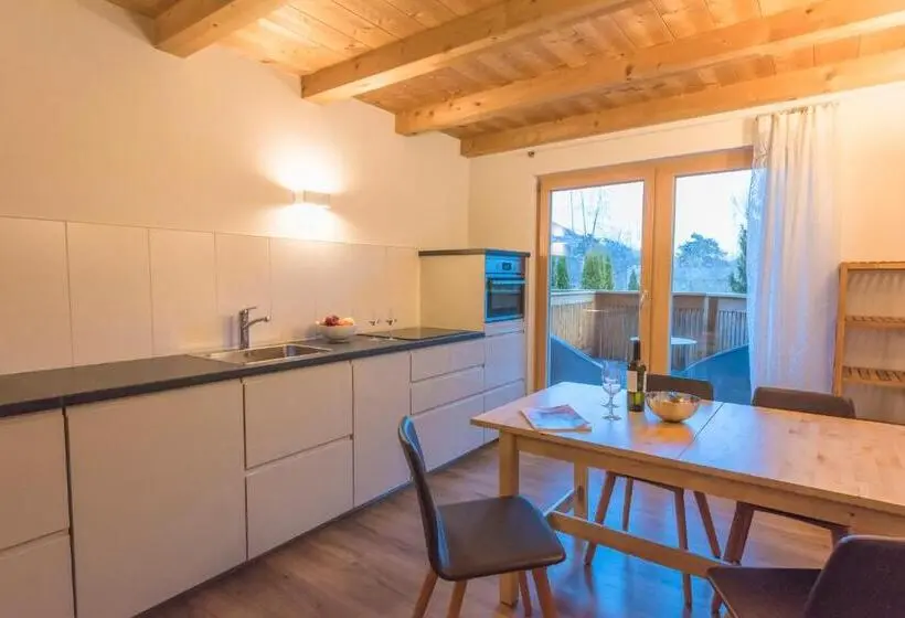 Huoneisto 2 Makuuhuonetta, Residence Garni Haus Tschenett