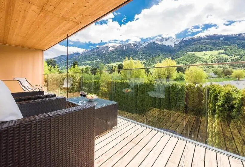 Deluxe-huone Parveke, Residence Garni Haus Tschenett