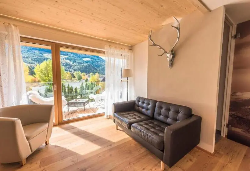 Deluxe-huone Parveke, Residence Garni Haus Tschenett