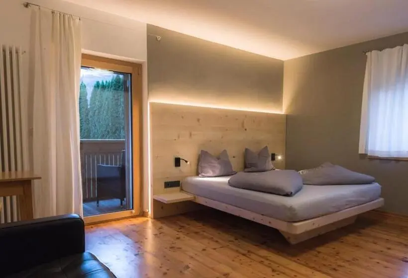 Huoneisto 1 Makuuhuone Näkymä, Residence Garni Haus Tschenett