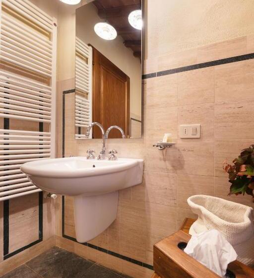 Апартаменты Deluxe 1 Спальня, Villa Montecastello