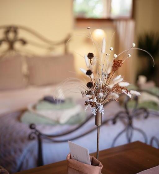 Вилла 1 Спальня, Villa Montecastello