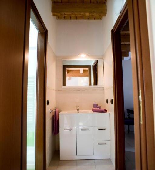 חדר סטנדרט, Camera 40