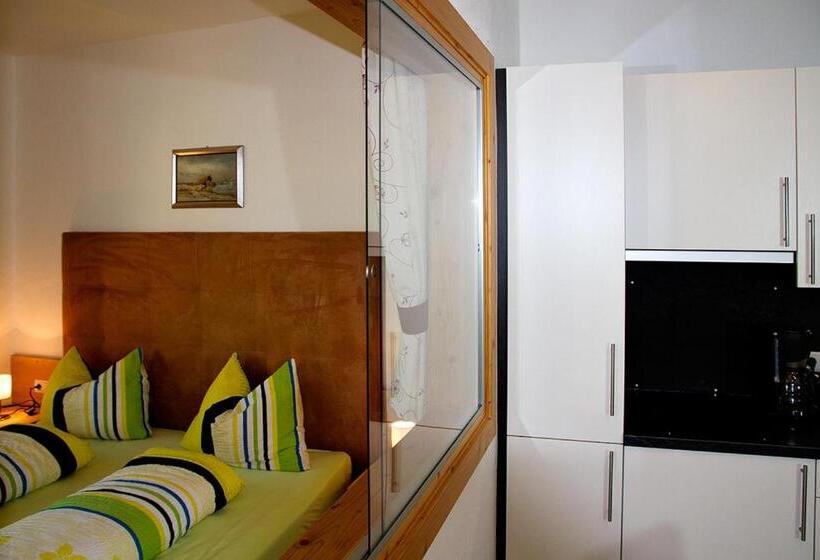 Апартаменты 1 Спальня, Gasthaus Babsi