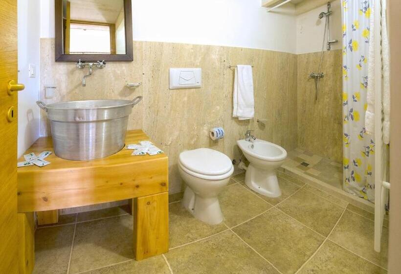 חדר משפחתי דלוקס, Residence Contrada Schite