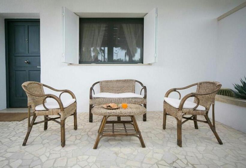 דירת חדר סופריור, Residence Contrada Schite