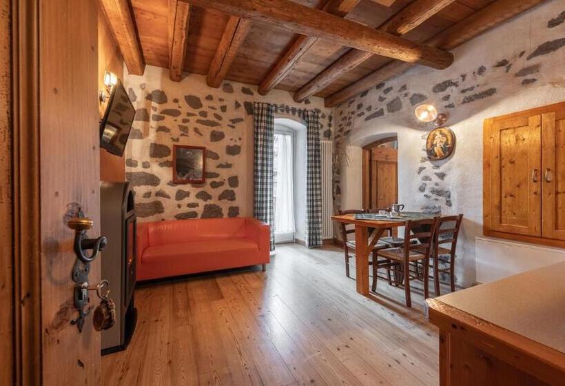 شقة غرفتين, Castel Madonna