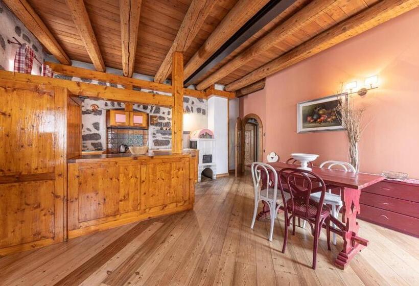 شقة غرفتين, Castel Madonna