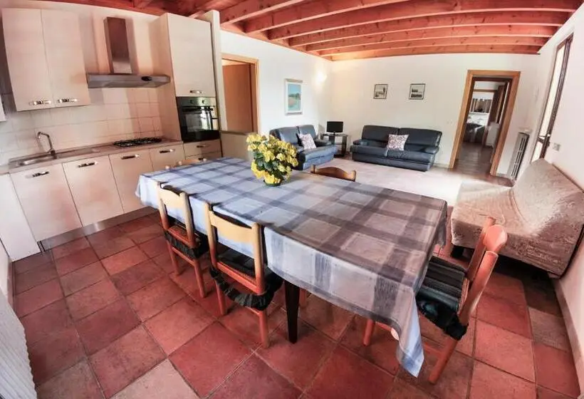２ベッドルームアパートメント, Agriturismo Gardenali