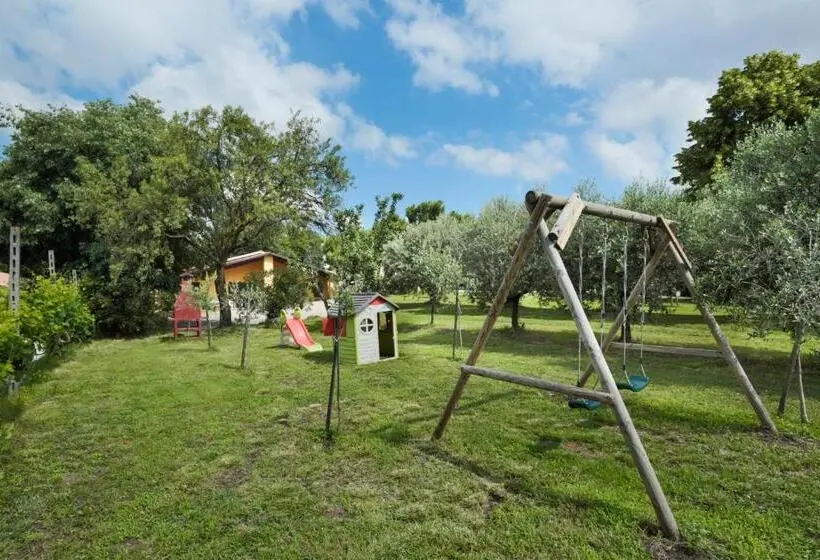 ３ベッドルームアパートメント, Agriturismo Gardenali