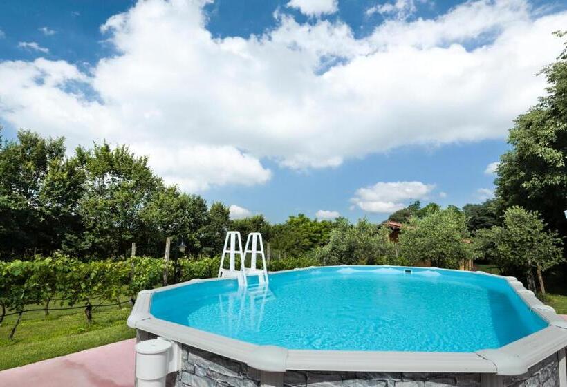 2 Bedroom Apartment Garden View, Agriturismo Gardenali