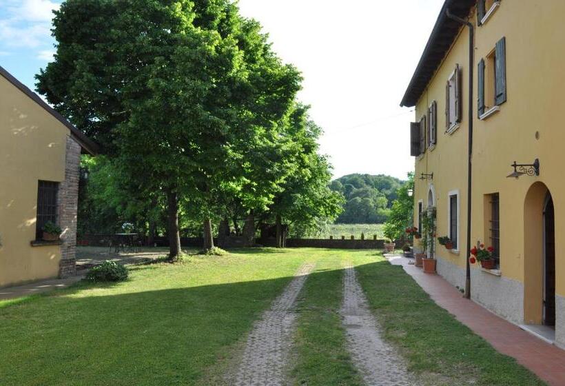 شقة غرفتين نوم مطلة على الحديقة, Agriturismo Gardenali