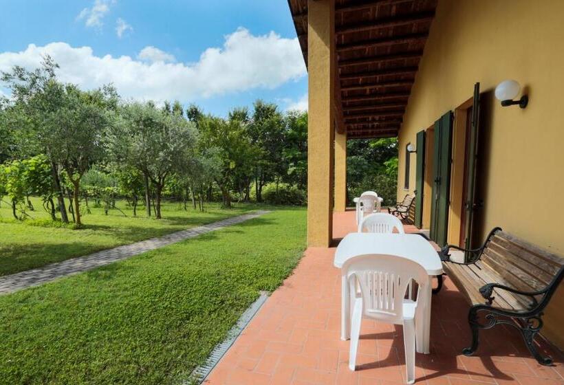 شقة غرفتين, Agriturismo Gardenali