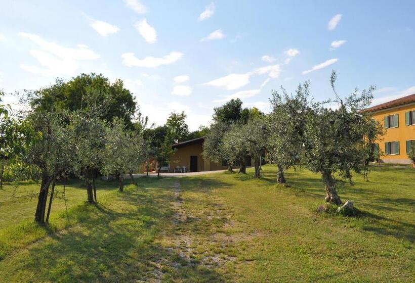 شقة غرفتين, Agriturismo Gardenali