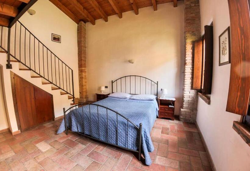 شقة 3 غرف, Agriturismo Gardenali