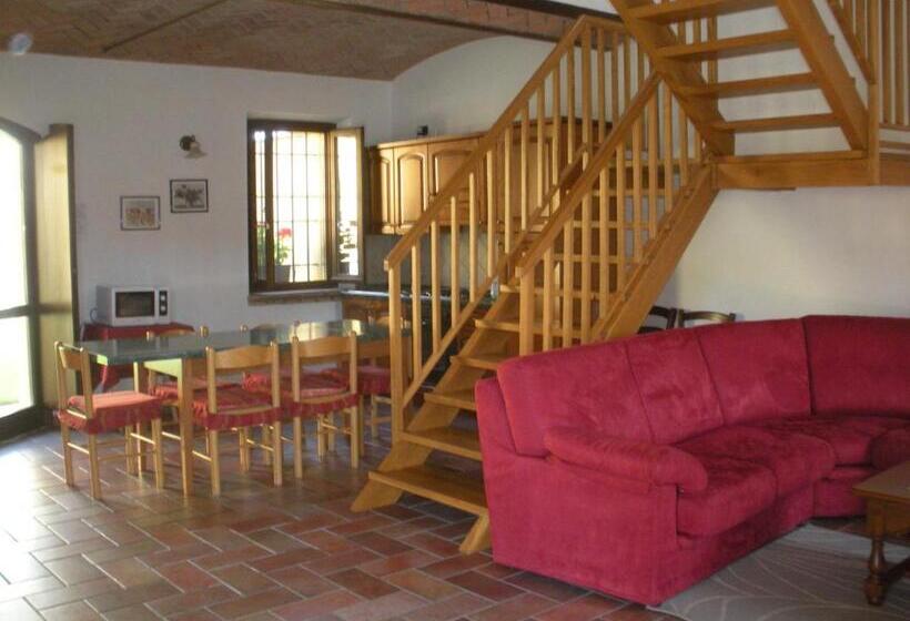 شقة 3 غرف, Agriturismo Gardenali