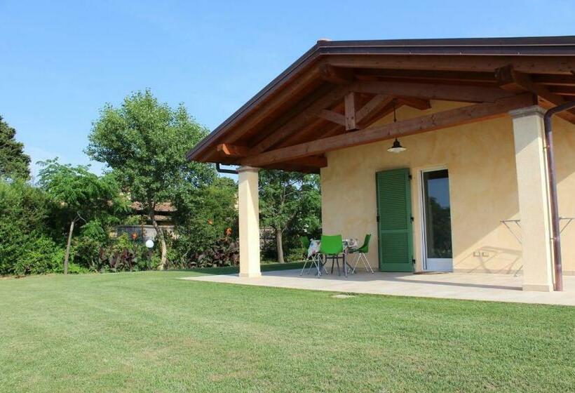 Студия Стандарт, Agriturismo Il Lentisco