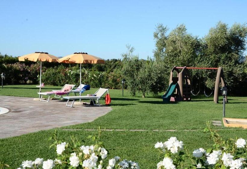 带1个卧室带花园景观的公寓, Agriturismo Il Lentisco