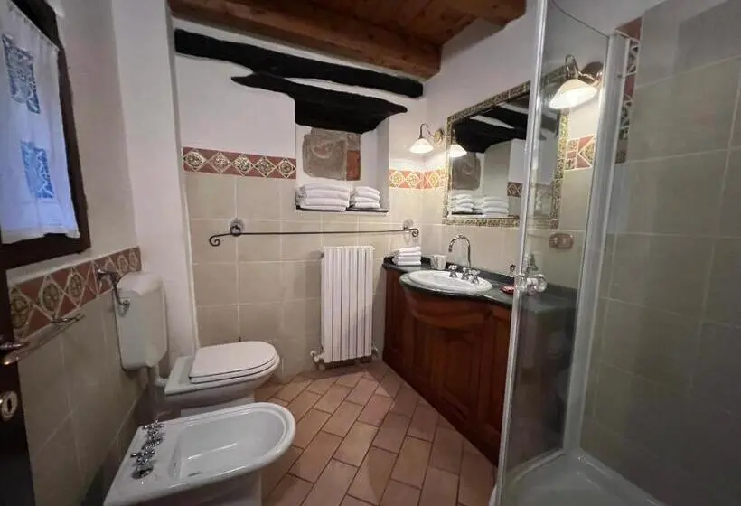 Talo 2 Makuuhuonetta, Borgo Fontanini