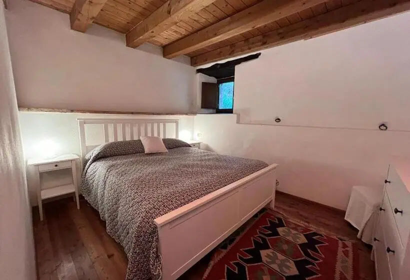 Talo 2 Makuuhuonetta, Borgo Fontanini