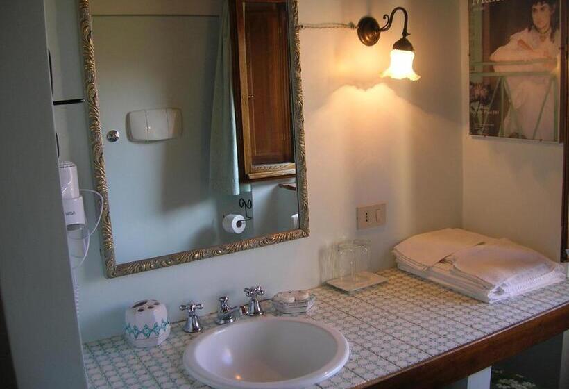 غرفة قياسية, La Chiusetta