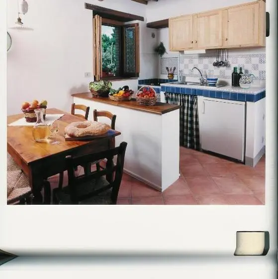 2 Bedroom Apartment With Garden, La Chiusetta