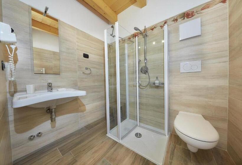 اتاق استاندارد, Abete Rosso