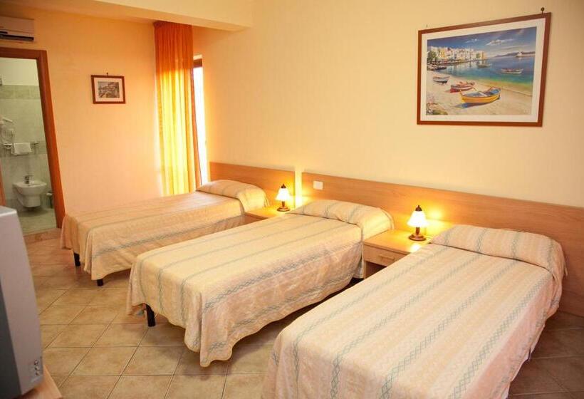 חדר סטנדרט, Caffè Nuovo 2 Holiday Rooms