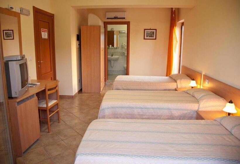 חדר סטנדרט, Caffè Nuovo 2 Holiday Rooms