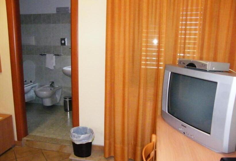 חדר סטנדרט, Caffè Nuovo 2 Holiday Rooms