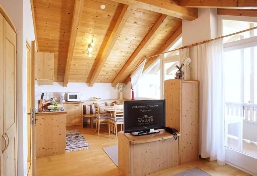Huoneisto 2 Makuuhuonetta Parveke, Residence Walder