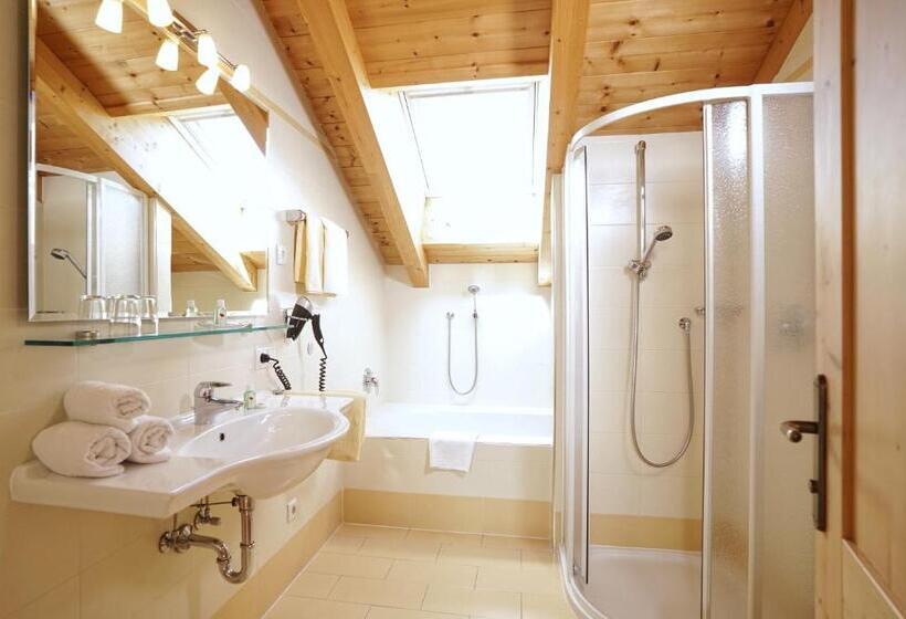 דירת שני חדרים עם מרפת, Residence Walder