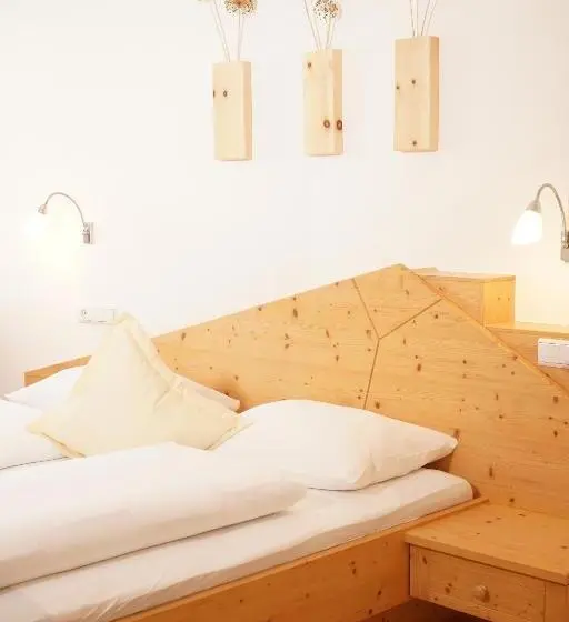 Huoneisto 1 Makuuhuone Puutarhanäkymä, Residence Walder