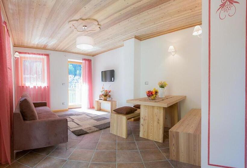 1 Bedroom Apartment Lake View, Villa Edelweiss