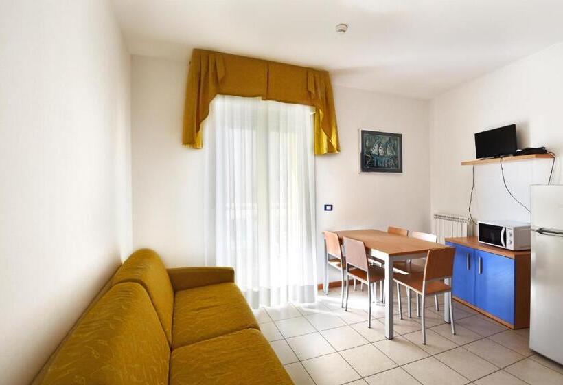 带1间卧室的公寓侧面带海景, Villa Olga