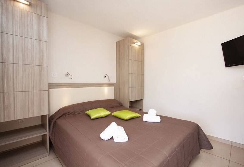 Номер Стандарт Трехместный, Et Residence Ta Kladia  Omigna