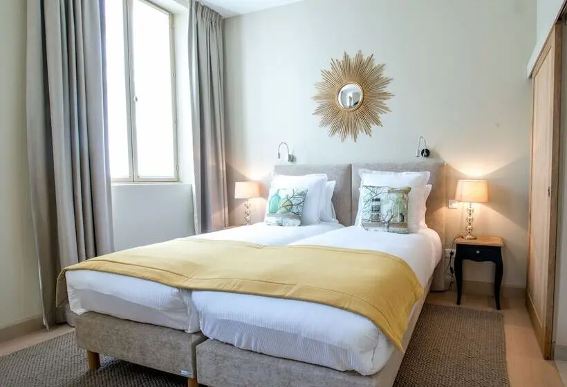Deluxe-huone, Les Suites Du Champagne De Venoge