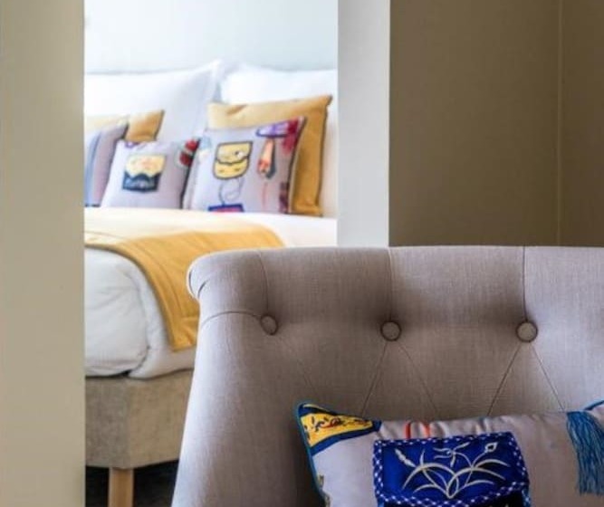 סוויטה דלוקס, Les Suites Du Champagne De Venoge