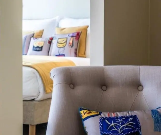 Deluxe-sviitti, Les Suites Du Champagne De Venoge