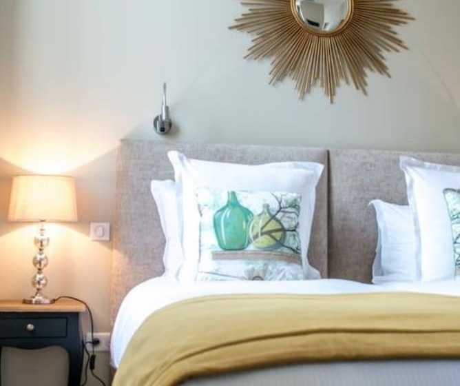 סוויטה דלוקס, Les Suites Du Champagne De Venoge