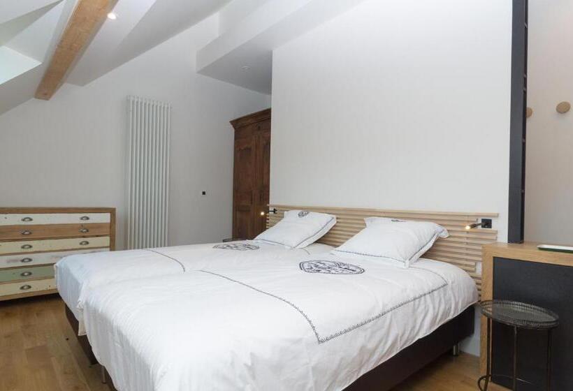 スーペリアールーム, Le Petit Chalande