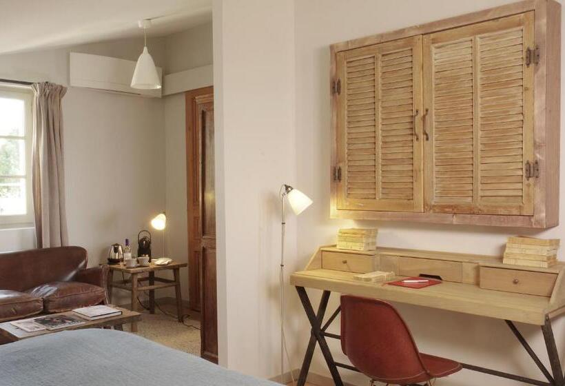 اتاق استاندارد با چشمانداز شهر, Logis De La Cadène   Teritoria