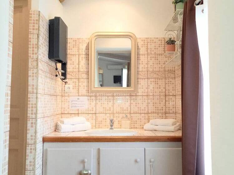 غرفة قياسية, Maison D Hotes Payan Champier